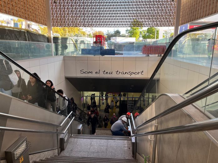 Inicio de los trabajos de renovación de las escaleras mecánicas de la estación Intermodal