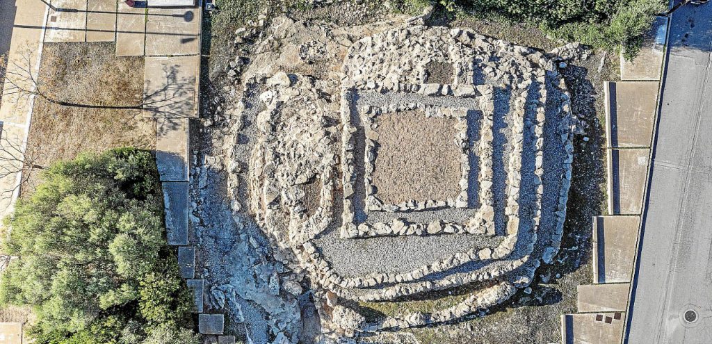 Iserna i la Deixa del Geni Antic. Capítol II