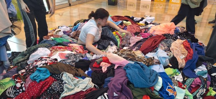 La Fundació Deixalles y la ESDIB celebran la X Maratón de Reciclaje Creativo de Ropa para impulsar la moda sostenible en Mallorca