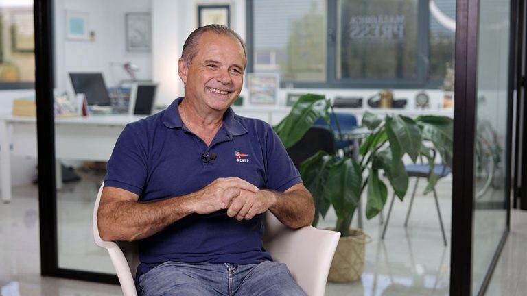 Kiko Martín, el alma de la canoa española, recibe el Premio Timón de Piragüismo