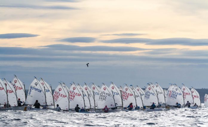 Presentación oficial del 74º Trofeo ABANCA Ciutat de Palma de vela en el Salón de Plenos del Ayuntamiento