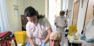 Salud refuerza la recomendación de vacunación y el uso de mascarilla ante el aumento de casos respiratorios en Baleares Salud refuerza la recomendación de vacunación y el uso de mascarilla ante el aumento de casos respiratorios en Baleares