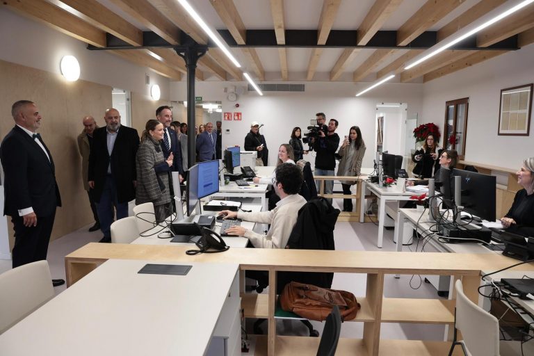 La nueva sede de SFM abre en el histórico Hostal Términus