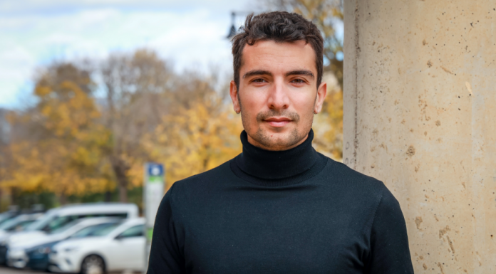 El Ayuntamiento de Madrid galardona a Alberto Hidalgo por un estudio sobre el impacto del turismo en el pequeño comercio