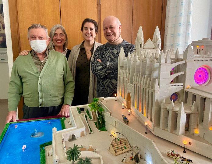 La Residencia Sant Josep inaugura una exposición de manualidades elaboradas por los residentes