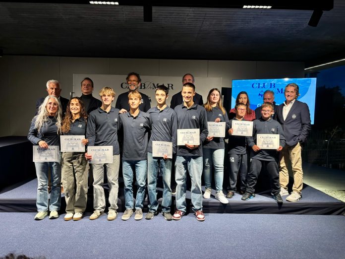 Club de Mar-Mallorca homenajea a sus mejores palistas en la Gala del Deporte 2025