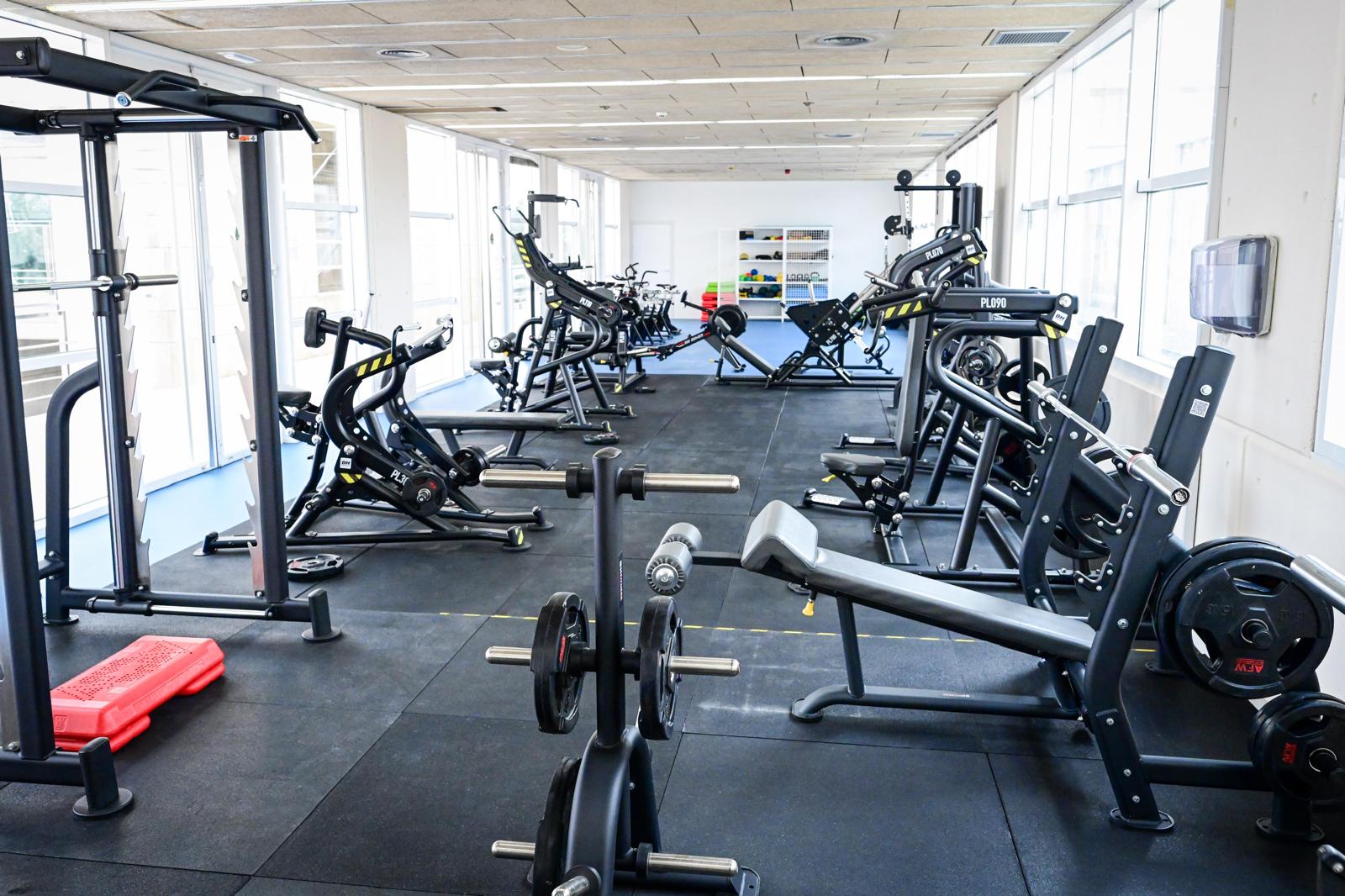 El IME concluye la renovación del gimnasio de Son Hugo, que duplica su ...