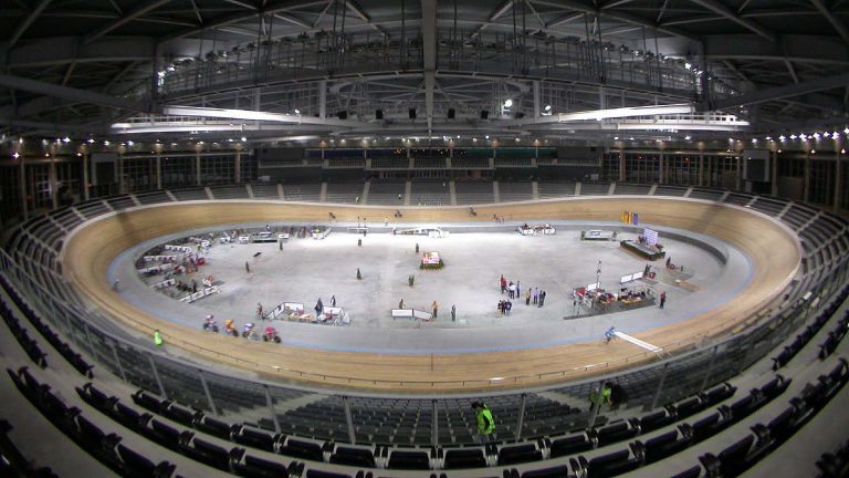El Velódromo Illes Balears estrena un sistema de iluminación LED de última generación que reduce el consumo energético hasta un 95%