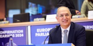 El comisario europeo de Pesca y Océanos visitará Baleares para conocer de primera mano el modelo pesquero insular El comisario europeo de Pesca y Océanos visitará Baleares para conocer de primera mano el modelo pesquero insular