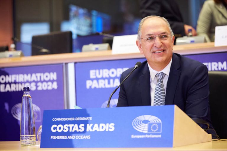 El comisario europeo de Pesca y Océanos visitará Baleares para conocer de primera mano el modelo pesquero insular