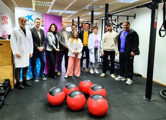 CaixaBank y Yes With Cancer renuevan el programa «Muévete con la salud mental» en el Hospital de Inca