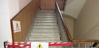 Educación interviene por vía de emergencia en el IES Joan Alcover de Palma Educación interviene por vía de emergencia en el IES Joan Alcover de Palma