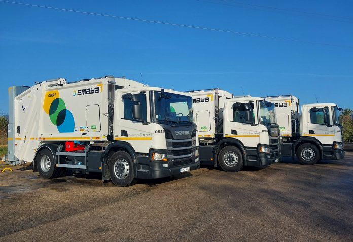 Emaya incorpora tres nuevos camiones recolectores para reforzar la recogida de la fracción orgánica en Palma