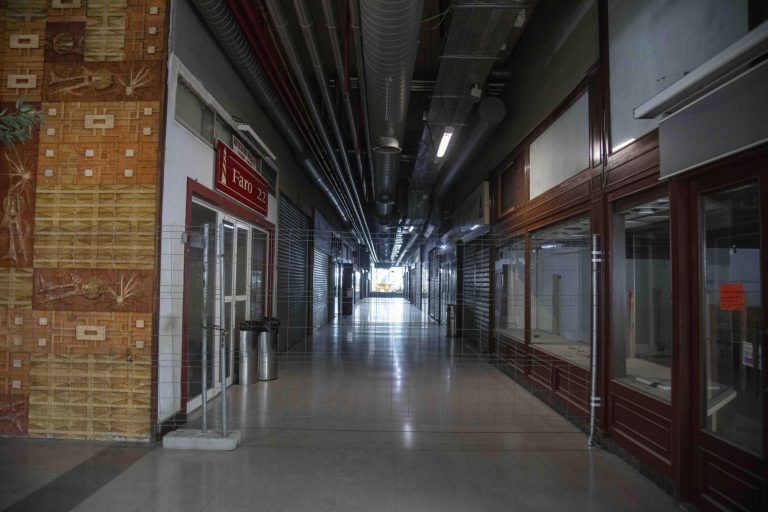 Se inicia la expropiación de las galerías subterráneas de la Plaça Major