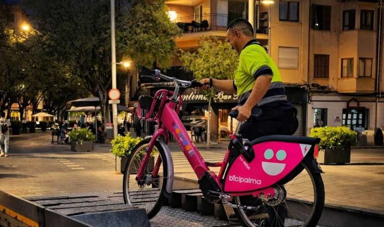 BiciPalma implanta el rebalanceo nocturno para garantizar más bicis disponibles a primera hora