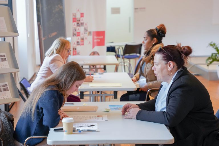El Mes del Empleo de PalmaActiva supera las 2.200 entrevistas de trabajo en sus primeras semanas