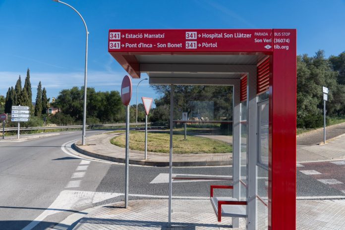 La parada del TIB de Son Verí en Marratxí mejora la accesibilidad y el confort de los usuarios