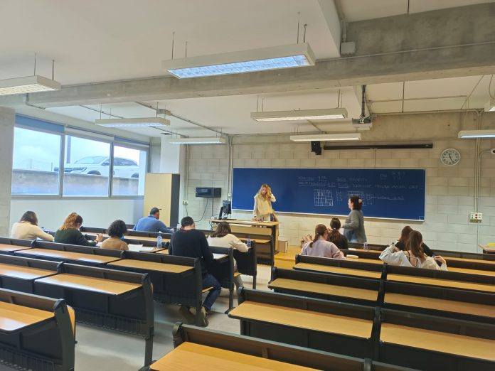 1.230 personas convocadas a las oposiciones de personal laboral de la Administración de Baleares 1.230 personas convocadas a las oposiciones de personal laboral de la Administración de Baleares