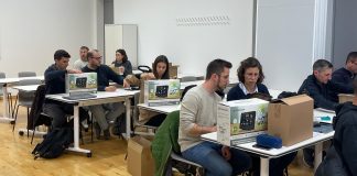 Reparto de estaciones meteorológicas del proyecto XarMet en centros educativos de Baleares Reparto de estaciones meteorológicas del proyecto XarMet en centros educativos de Baleares