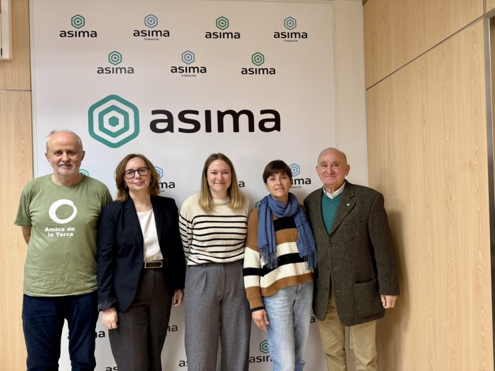 ASIMA cede una parcela de sus Huertos Sociales a Amics de la Terra para impulsar la educación ambiental