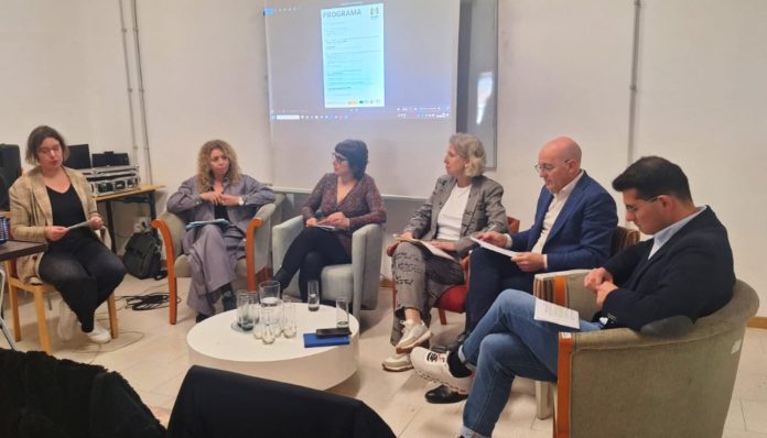 Gran éxito de participación en la jornada sobre reutilización y responsabilidad social en el sector turístico en Manacor