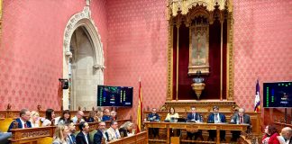 El Consell de Mallorca activa un escudo social de 13 millones dentro del Plan Mallorca Protege para hacer frente al impacto de la guerra El Consell de Mallorca activa un escudo social de 13 millones dentro del Plan Mallorca Protege para hacer frente al impacto de la guerra