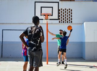 ‘Patis Oberts’ llena de actividades los patios escolares de Palma durante abril con propuestas educativas y primaverales ‘Patis Oberts’ llena de actividades los patios escolares de Palma durante abril con propuestas educativas y primaverales