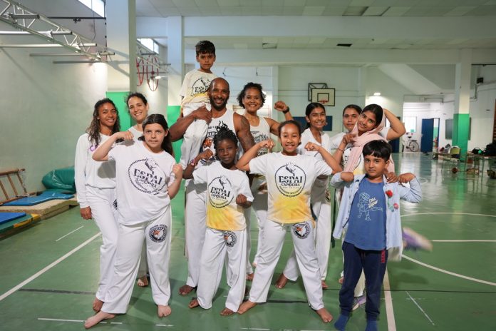 La capoeira como herramienta de inclusión: el proyecto solidario que transforma vidas en Son Gotleu