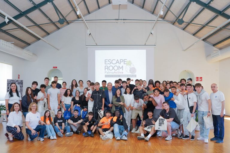 El colegio Sant Antoni Abat gana la 5ª edición del Escape Room “Misión Ocupación” de PalmaActiva