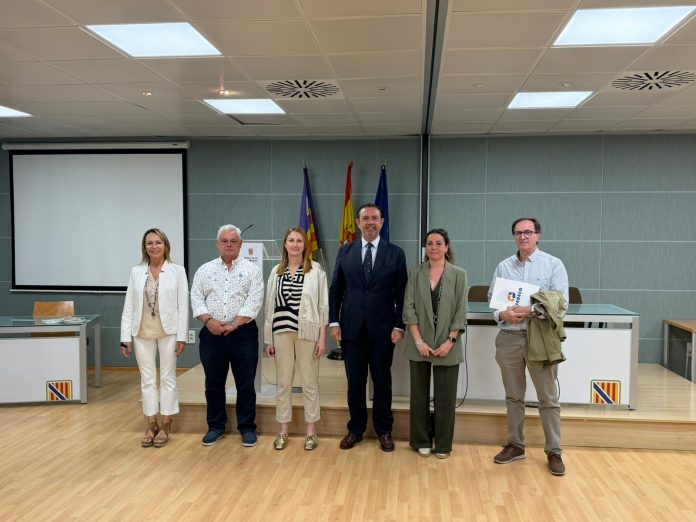 El Govern destina 3,3 millones de euros para modernizar el pequeño comercio y apoyar a los establecimientos emblemáticos