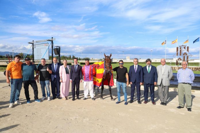 Nike de Font y Toni Valls conquistan el 93º Gran Premio Nacional de Trot en Son Pardo
