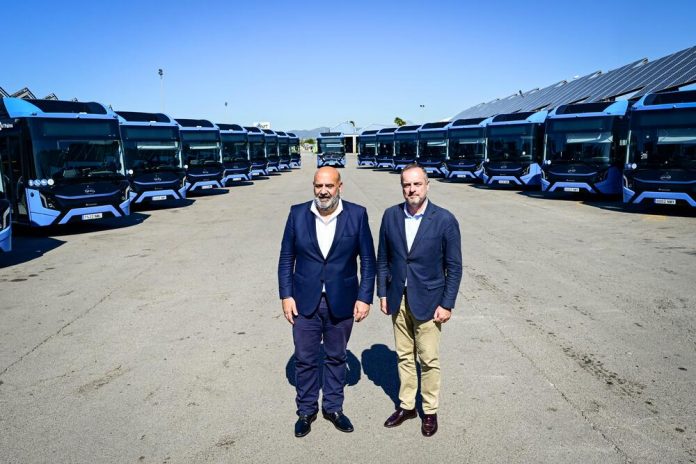 Palma incorpora 23 nuevos autobuses eléctricos para avanzar hacia una movilidad “más moderna, eficiente y sostenible”