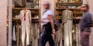 Los «Bons Illes Balears» baten récord con 1.223 comercios adheridos y movilizarán 3,8 millones de euros Los «Bons Illes Balears» baten récord con 1.223 comercios adheridos y movilizarán 3,8 millones de euros