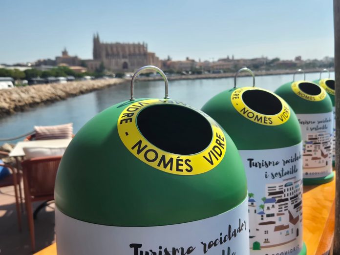 Las Illes Balears participan en una nueva edición de las Banderas Verdes de Ecovidrio para impulsar el reciclaje de vidrio