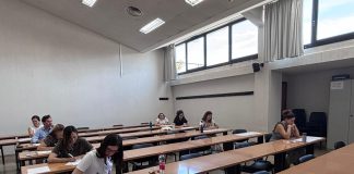 Más de 200 aspirantes optan a 97 plazas fijas de médico especialista en la sanidad pública balear Más de 200 aspirantes optan a 97 plazas fijas de médico especialista en la sanidad pública balear