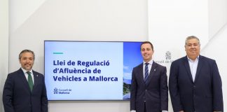 El Consell de Mallorca llevará al pleno la ley para limitar la entrada de vehículos en la isla El Consell de Mallorca llevará al pleno la ley para limitar la entrada de vehículos en la isla