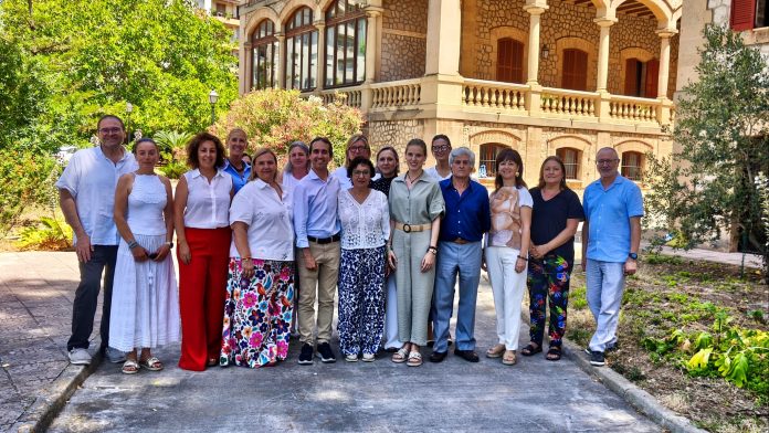 El Consell de Mallorca reivindica los vínculos comunitarios como herramienta para combatir la soledad no deseada entre las personas mayores