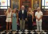 El alcalde de Palma recibe a Beatriz Quintana y Savina Vicens tras su bronce en el Mundial de la clase 420 El alcalde de Palma recibe a Beatriz Quintana y Savina Vicens tras su bronce en el Mundial de la clase 420