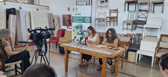 La Fundació Deixalles atendió a más de 1.550 personas y evitó la emisión de 9.370 toneladas de CO₂ en 2025