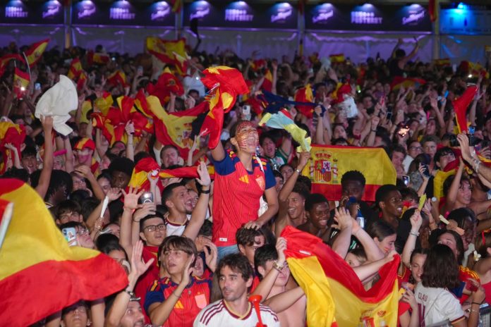 Palma cierra sin incidencias los dispositivos especiales organizados para la final del Mundial de Fútbol Palma cierra sin incidencias los dispositivos especiales organizados para la final del Mundial de Fútbol