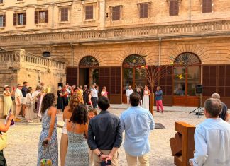 La Misericòrdia inaugura «Buits: espais per a la mirada», la nueva exposición del escultor Vicenç Mulet La Misericòrdia inaugura «Buits: espais per a la mirada», la nueva exposición del escultor Vicenç Mulet