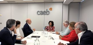 CAEB y AENA abordan las obras del Aeropuerto de Palma y la modernización de Menorca e Ibiza CAEB y AENA abordan las obras del Aeropuerto de Palma y la modernización de Menorca e Ibiza