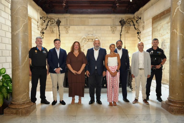 Palma refuerza la seguridad y el civismo en los establecimientos de la Platja de Palma 1