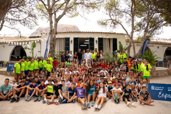 «Acampaesport» cierra el verano con 1.650 jóvenes y consolida su apuesta por el deporte acuático