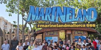 El Consell de Mallorca organiza una jornada en Marineland para los niños saharauíes de ‘Vacances en Pau’ El Consell de Mallorca organiza una jornada en Marineland para los niños saharauíes de ‘Vacances en Pau’