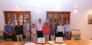 La Real Academia Mallorquina cede al Govern su colección de memorias para facilitar su consulta pública La Real Academia Mallorquina cede al Govern su colección de memorias para facilitar su consulta pública