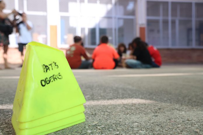 El Govern ampliará los «Patios abiertos» durante todo el curso escolar con una inversión inicial de 1,3 millones