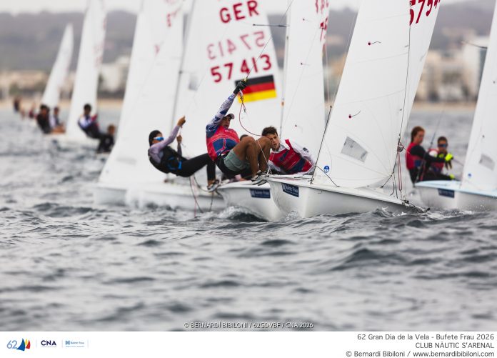 El Gran Día de la Vela entra en su fase decisiva tras una jornada marcada por el mestral y los cambios de viento