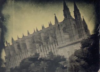 El Archivo Municipal de Palma recorre los orígenes de la fotografía con una exposición dedicada a Miquel Salom y sus pioneros El Archivo Municipal de Palma recorre los orígenes de la fotografía con una exposición dedicada a Miquel Salom y sus pioneros