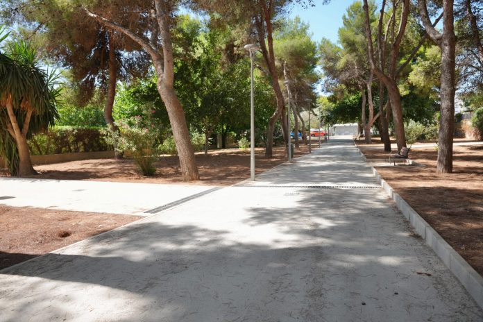 Finaliza la reforma del espacio público y los pasajes de la calle Mar Jónica en Platja de Palma